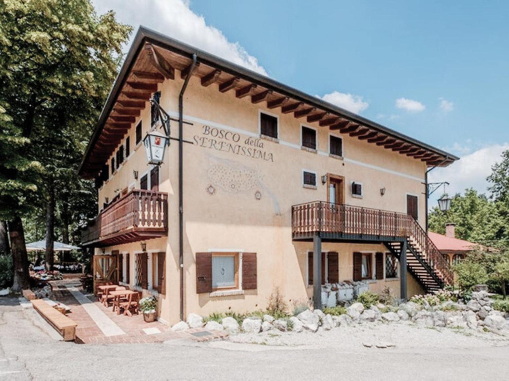 Locanda Al Cacciatore Nervesa della Battaglia Exterior foto