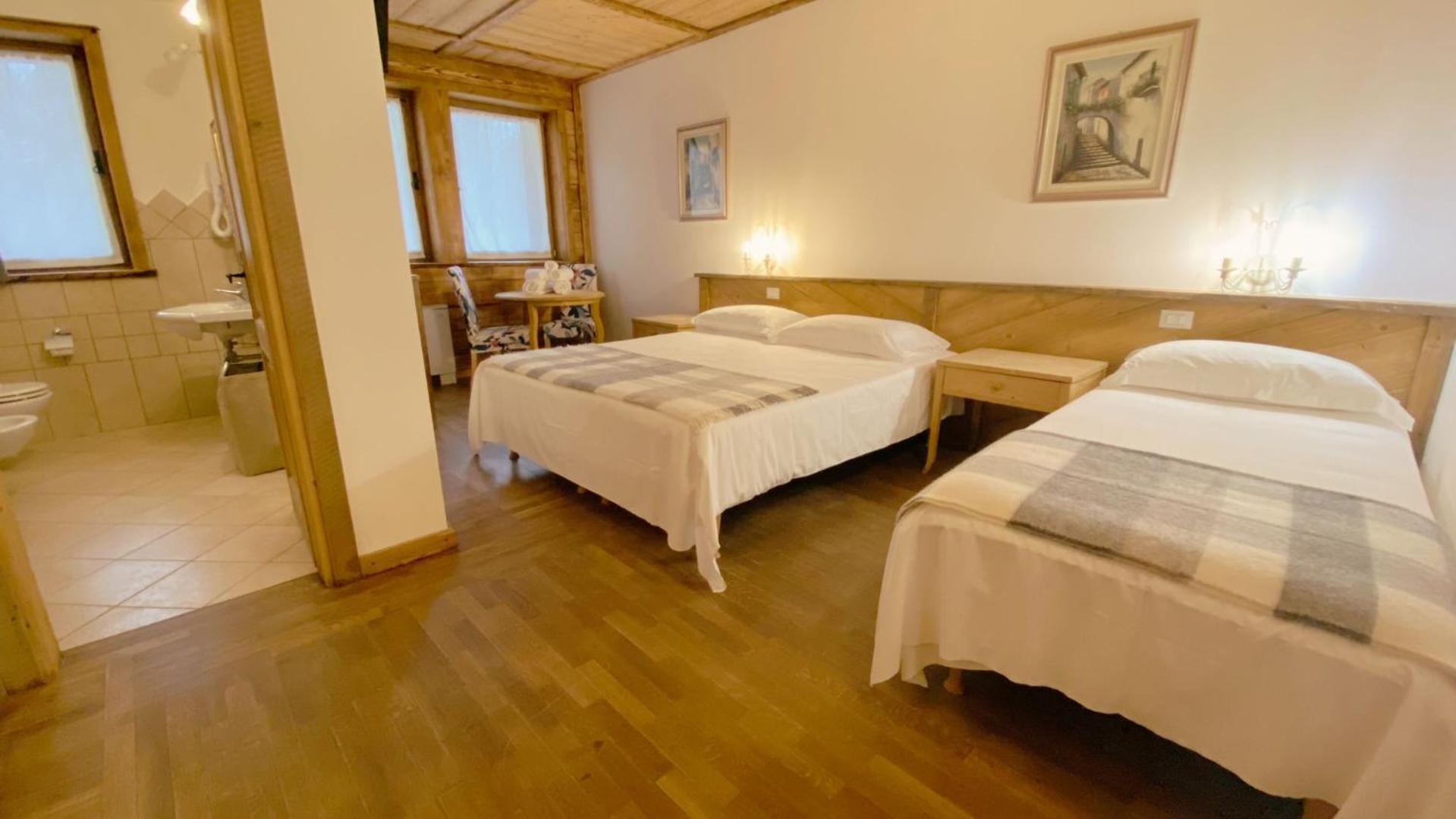 Locanda Al Cacciatore Nervesa della Battaglia Exterior foto